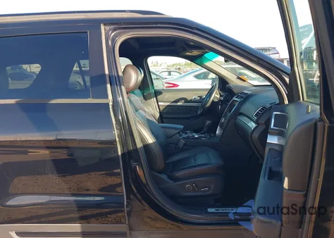 2016 Ford Explorer Sport из США, поврежденный, VIN 1FM5K8GT5GGA07280